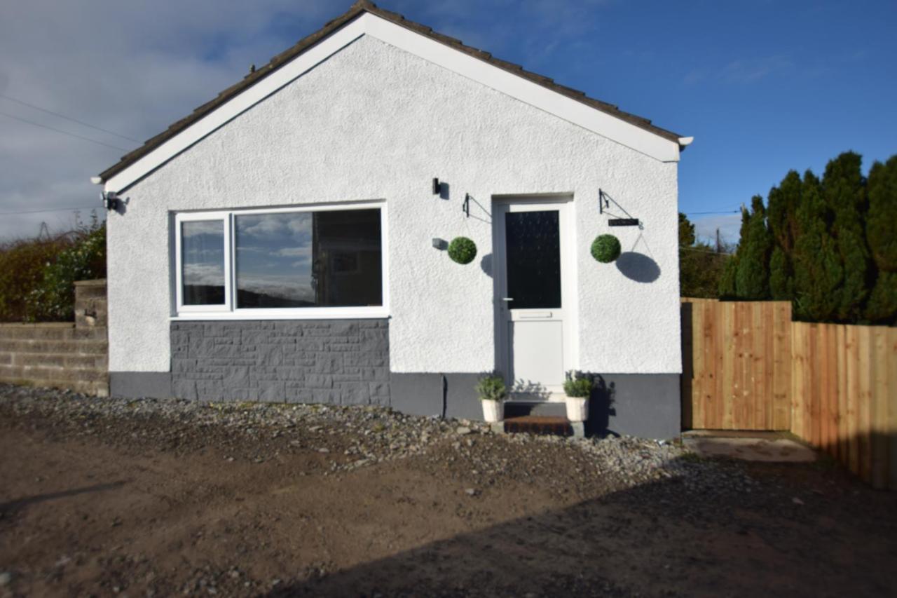 1 Bedroom Holiday Let In The Heart Of West Wales Carmarthen Exteriör bild